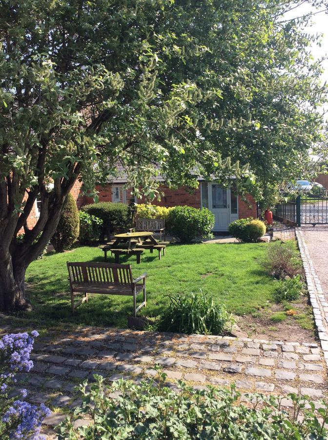 The Barn Bed And Breakfast Hale  Exterior photo